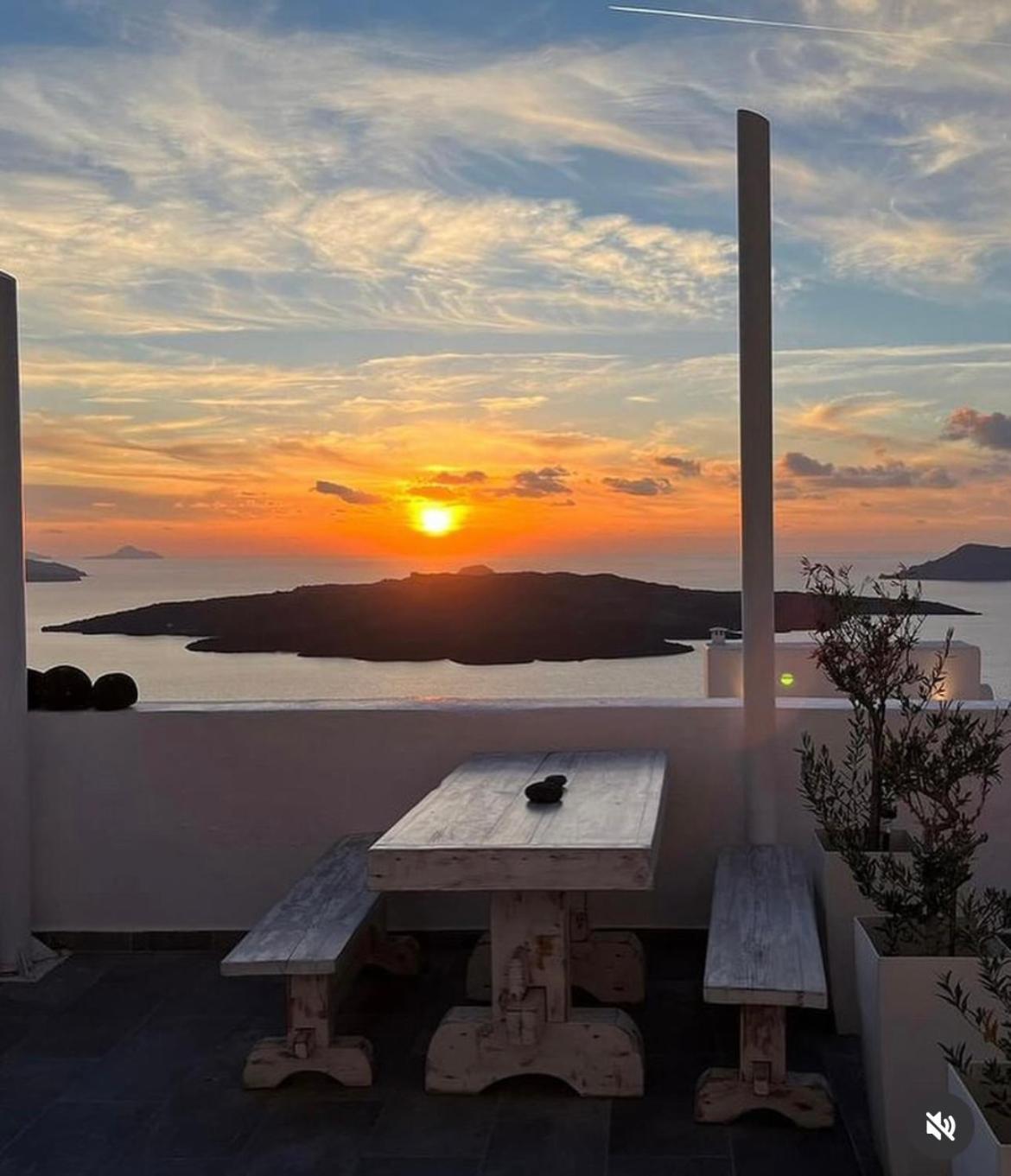 Fira White Residence Экстерьер фото